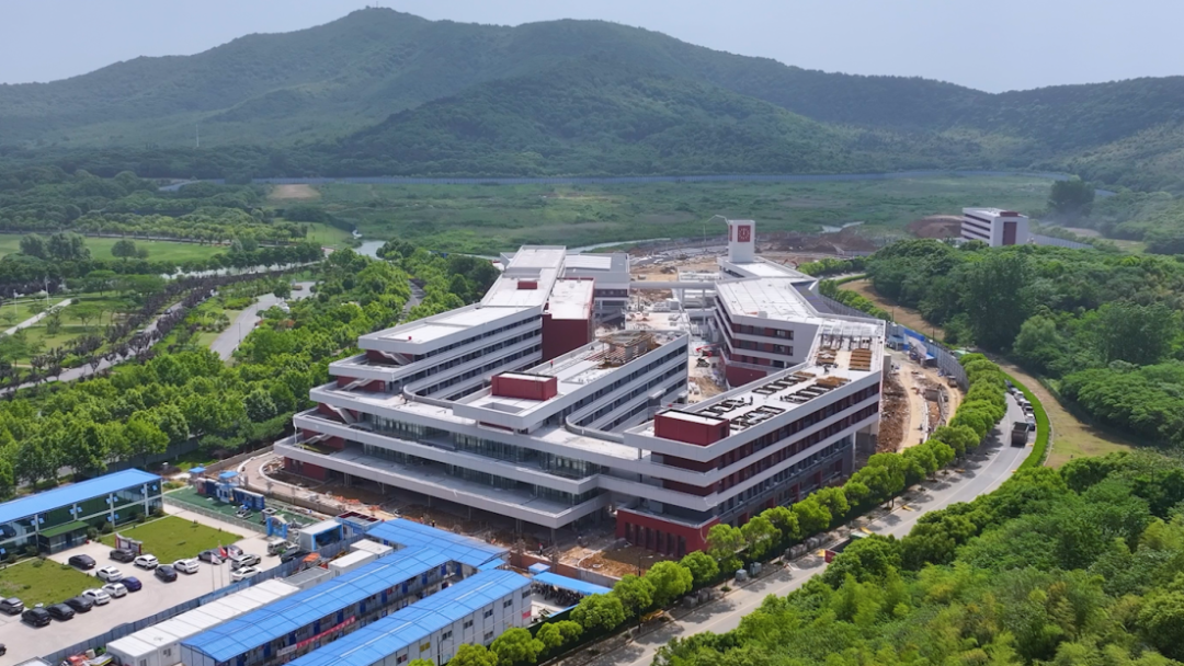 城发集团 - 市领导视察民生实事项目建设推进情况